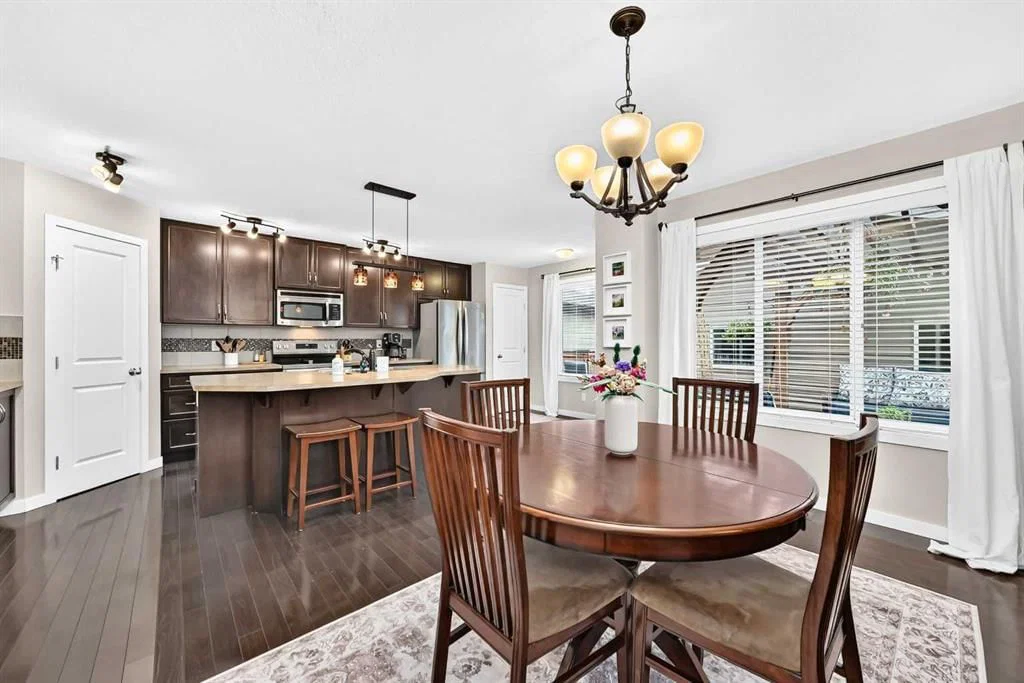 14 Walden Road SE, Calgary — photo 3 of 38