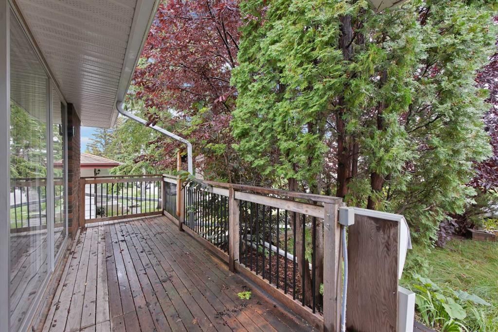 732 Sabrina Road SW, Calgary — photo 5 of 15