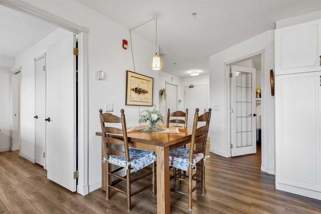 245, 6868 Sierra Morena Boulevard SW, Calgary — photo 4 of 45