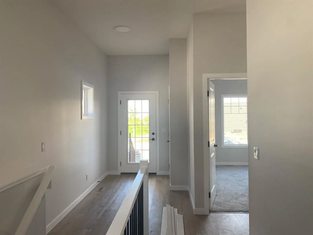 155 Ellen Road, Crossfield — photo 4 of 29