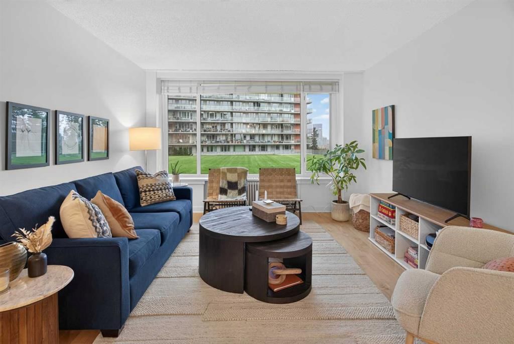 204, 3316 Rideau Place SW, Calgary — photo 4 of 31