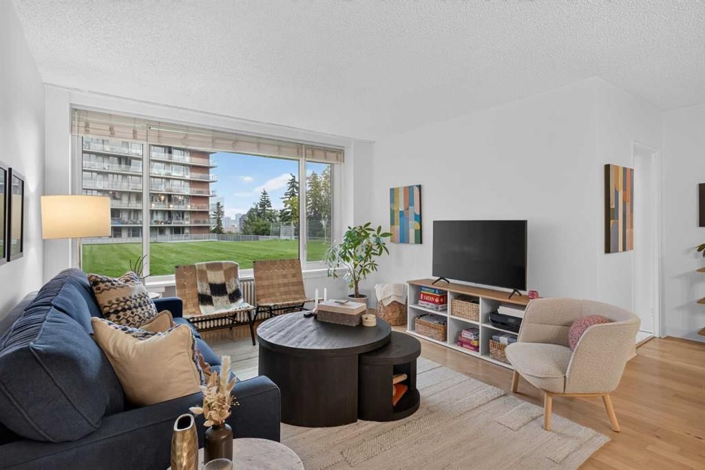 204, 3316 Rideau Place SW, Calgary — photo 5 of 31