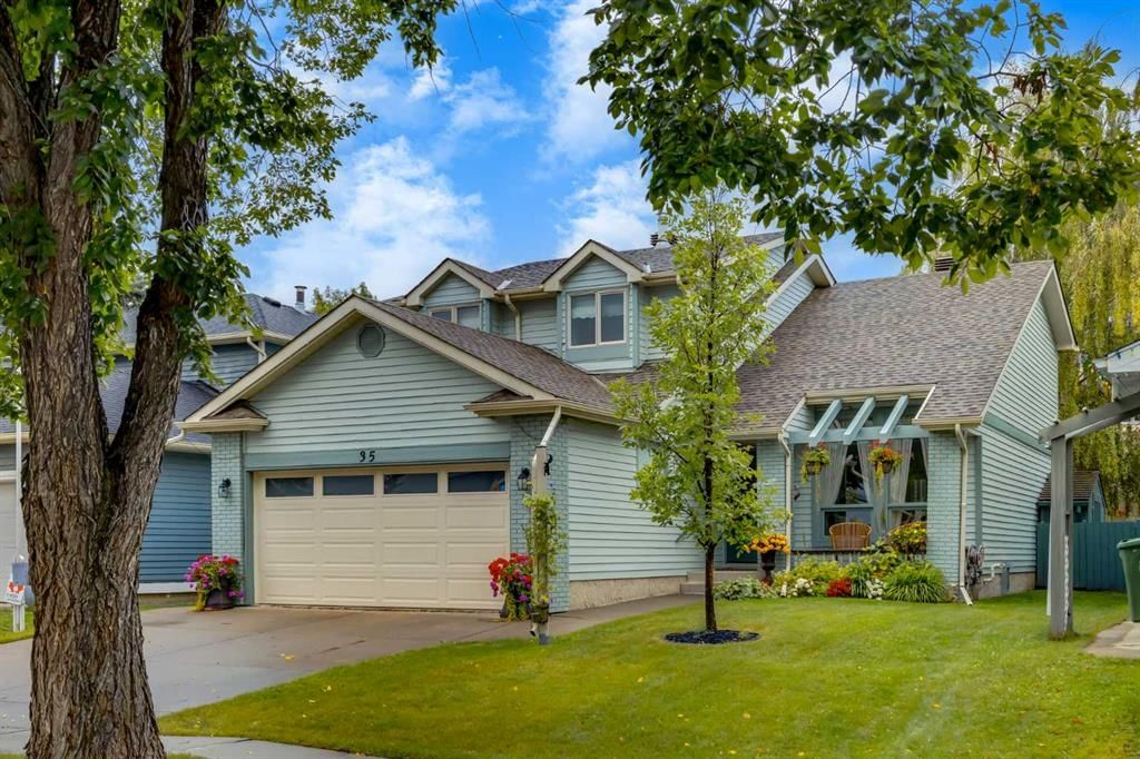 35 Millrise Way SW, Calgary — main listing photo