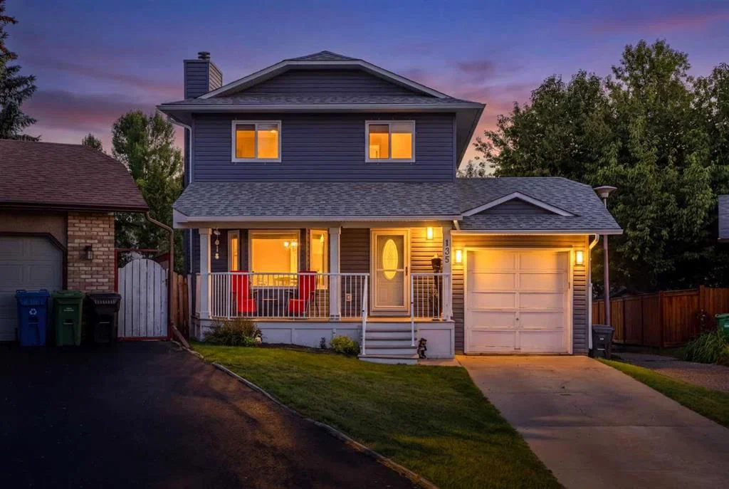 135 Sandarac Place NW, Calgary — main listing photo