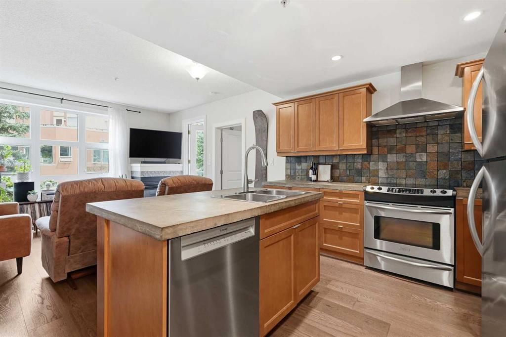 305, 532 5 Avenue NE, Calgary — photo 4 of 23