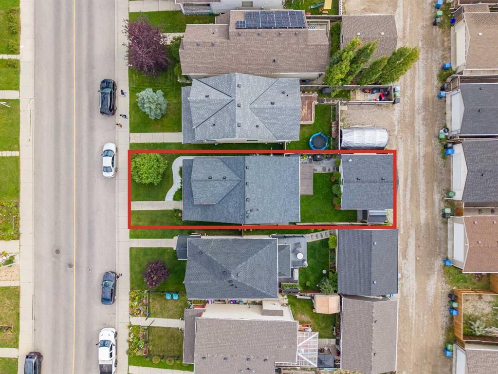 643 Everridge Drive SW, Calgary — photo 5 of 48