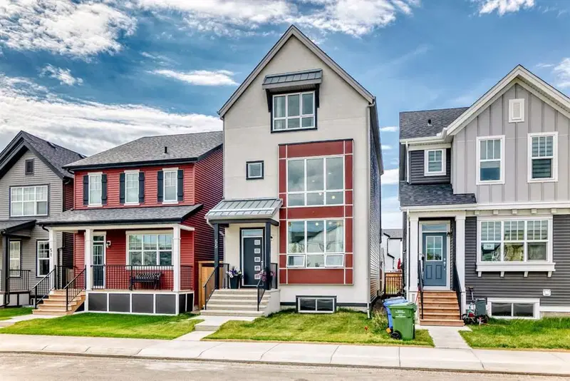 55 Sugarsnap Avenue SE, Calgary — photo 2 of 48