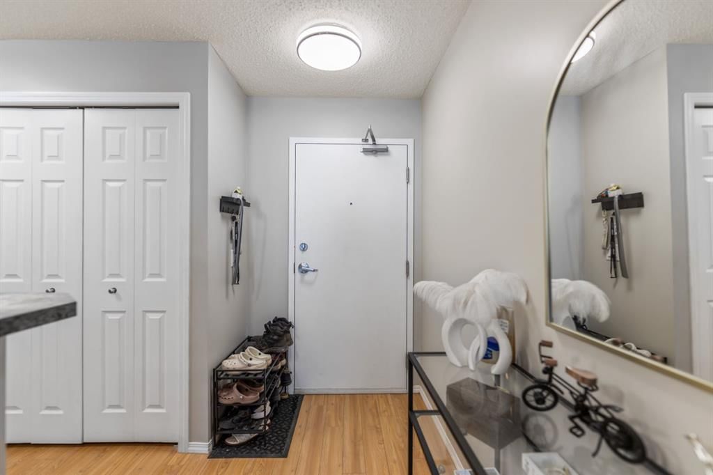 2106, 700 Willowbrook Road NW, Airdrie — photo 2 of 33