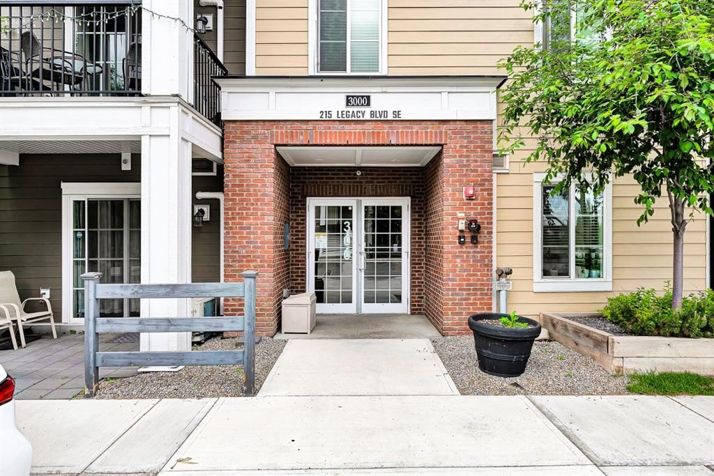 3305, 215 Legacy Boulevard SE, Calgary — main listing photo