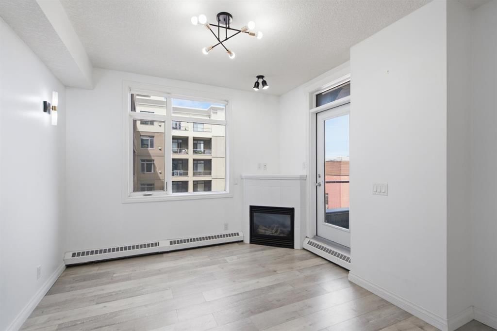 438, 930 Centre Avenue NE, Calgary — photo 4 of 49