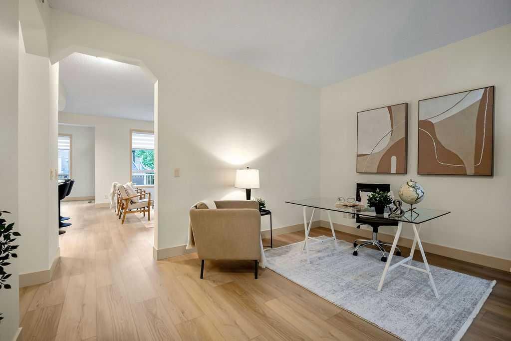 520 Panatella Boulevard NW, Calgary — photo 4 of 47