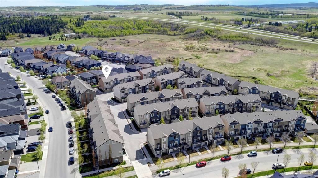 444 Legacy Point SE, Calgary — photo 2 of 41