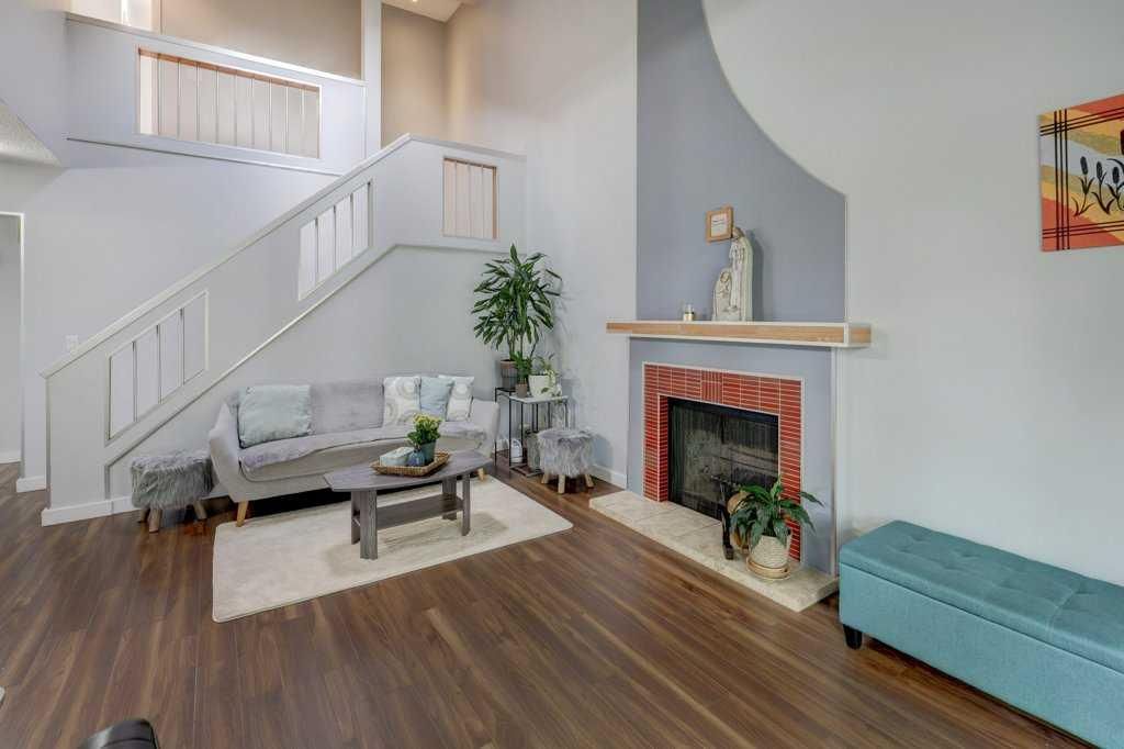 76 Templemont Circle NE, Calgary — photo 4 of 35
