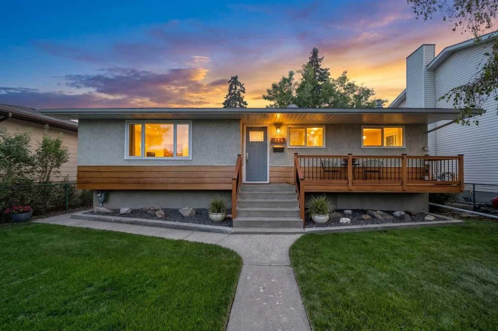 8343 48 Avenue NW, Calgary — main listing photo