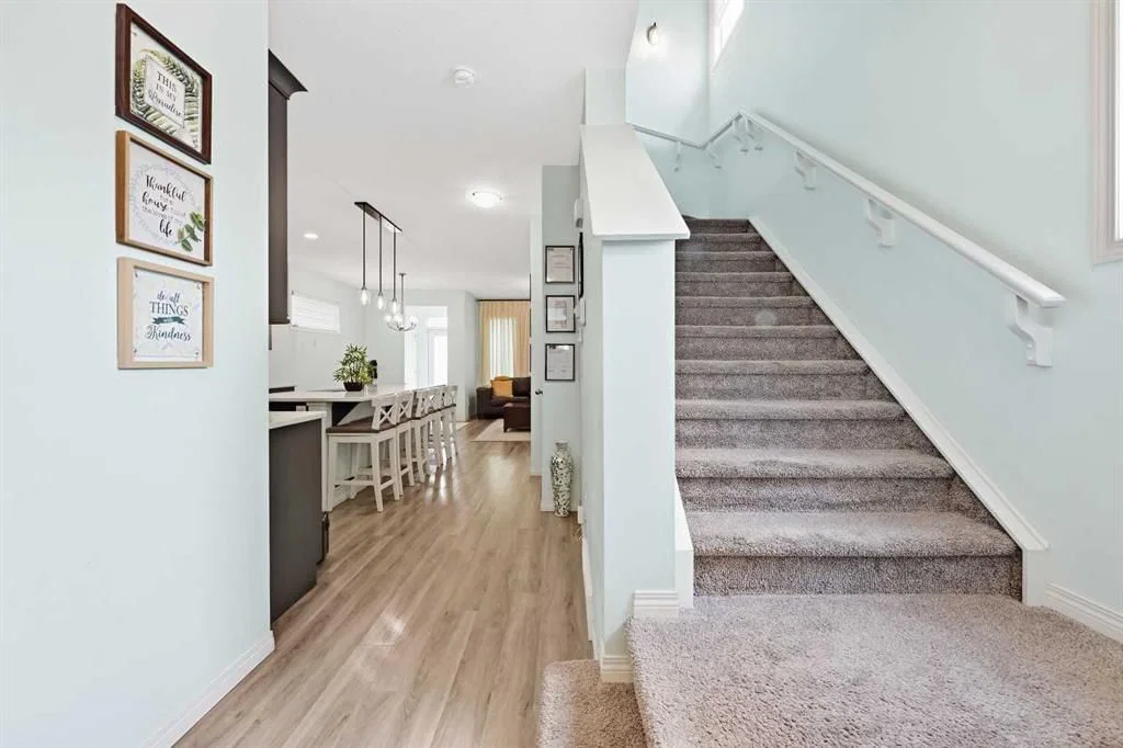 483 Redstone Boulevard NE, Calgary — photo 4 of 50