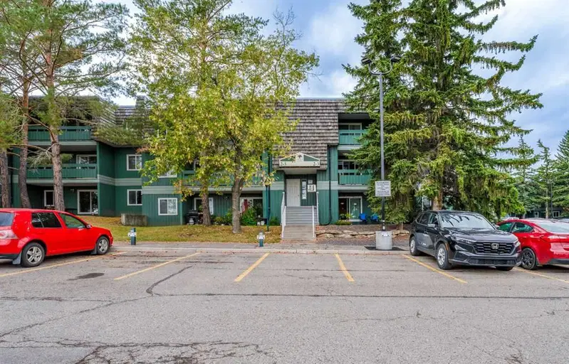 2312, 315 Southampton Drive SW, Calgary — photo 2 of 24