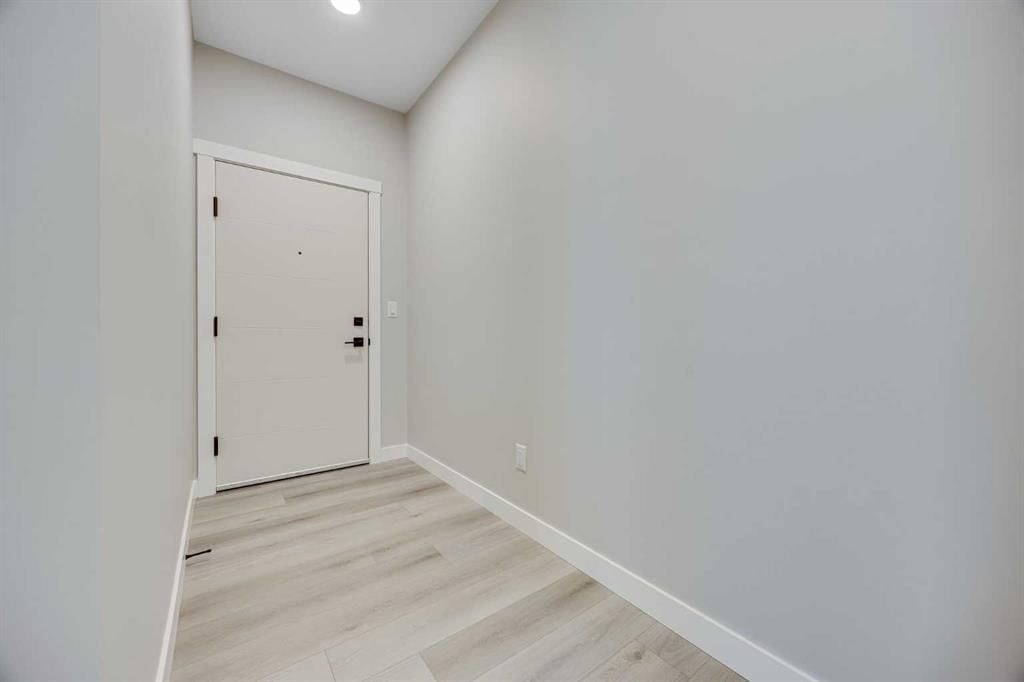 2405, 100 Banister Drive, Okotoks — photo 3 of 39