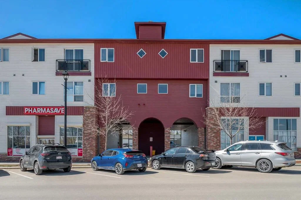 214, 1010 Railway Street, Crossfield — main listing photo