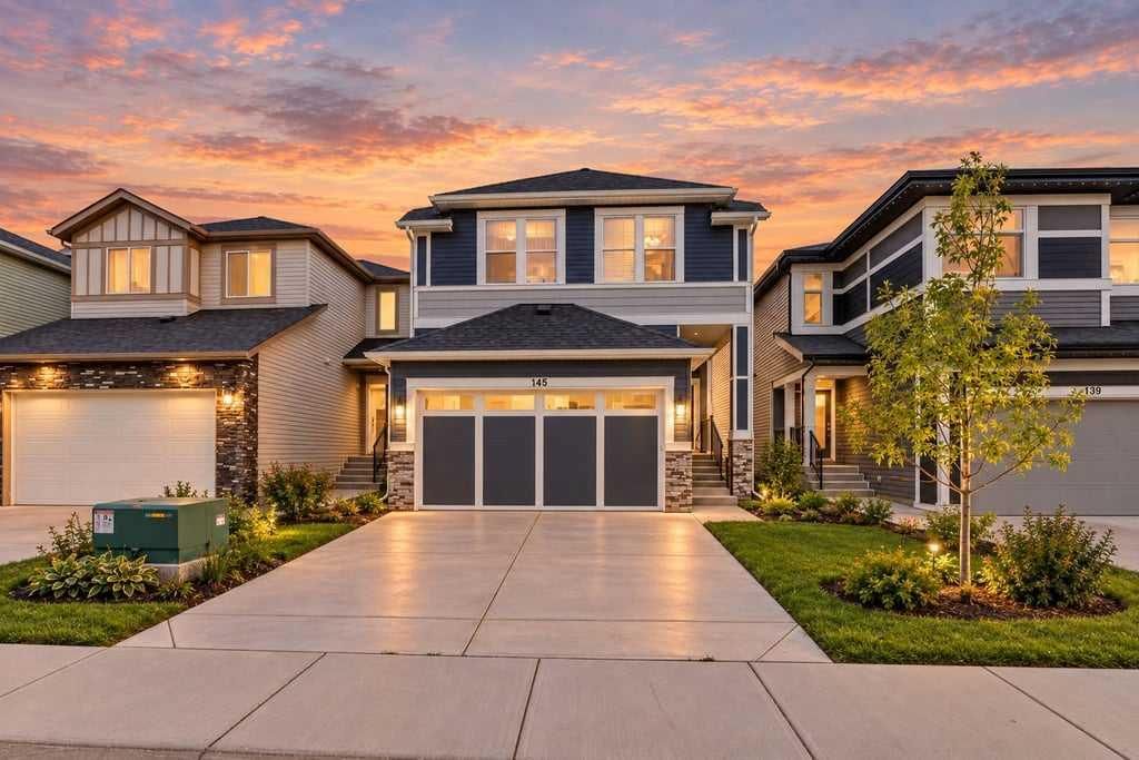 145 Corner Meadows Way NE, Calgary — photo 2 of 50