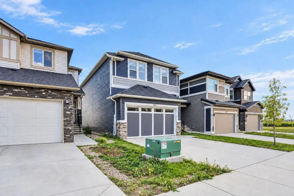 145 Corner Meadows Way NE, Calgary — photo 4 of 50