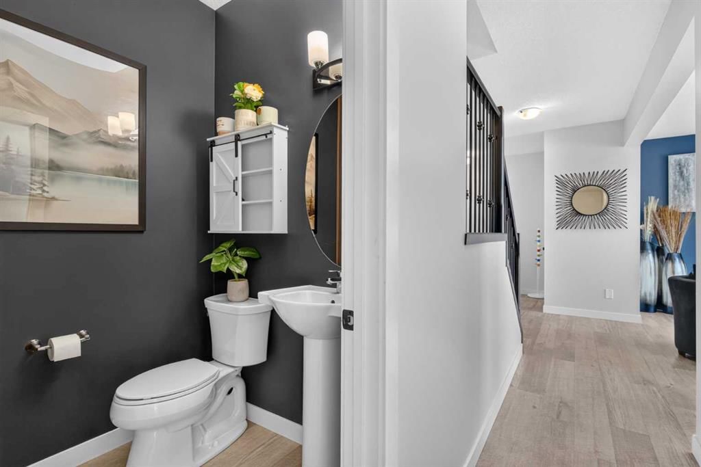 325 Bayside Crescent SW, Airdrie — photo 5 of 50