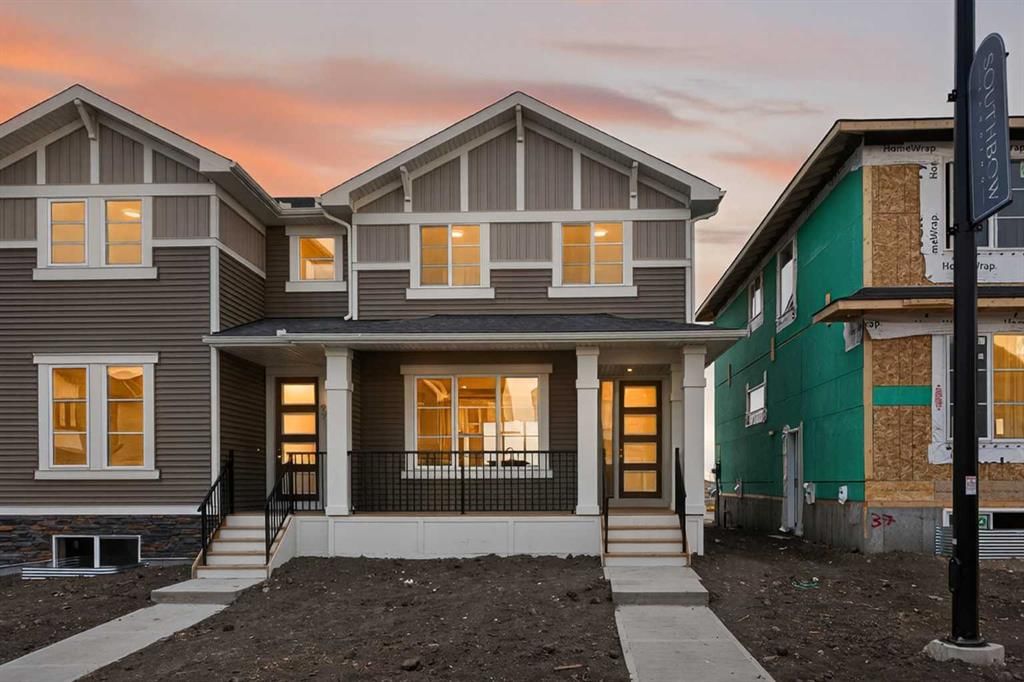 242 Southbow Avenue, Cochrane — photo 3 of 45