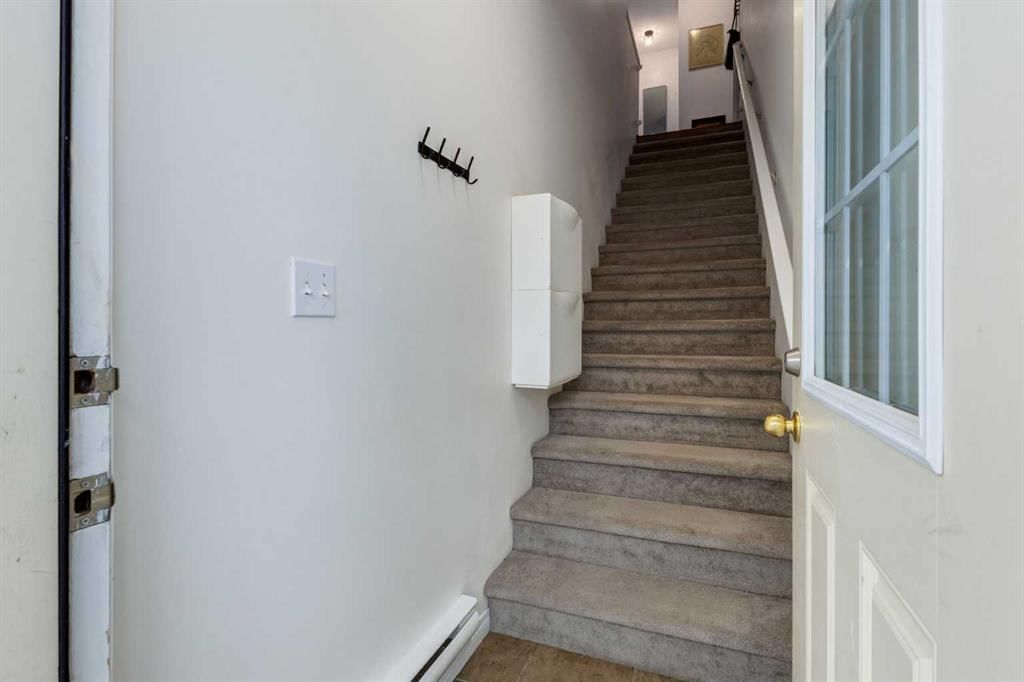 26 Auburn Bay Common SE, Calgary — photo 4 of 50