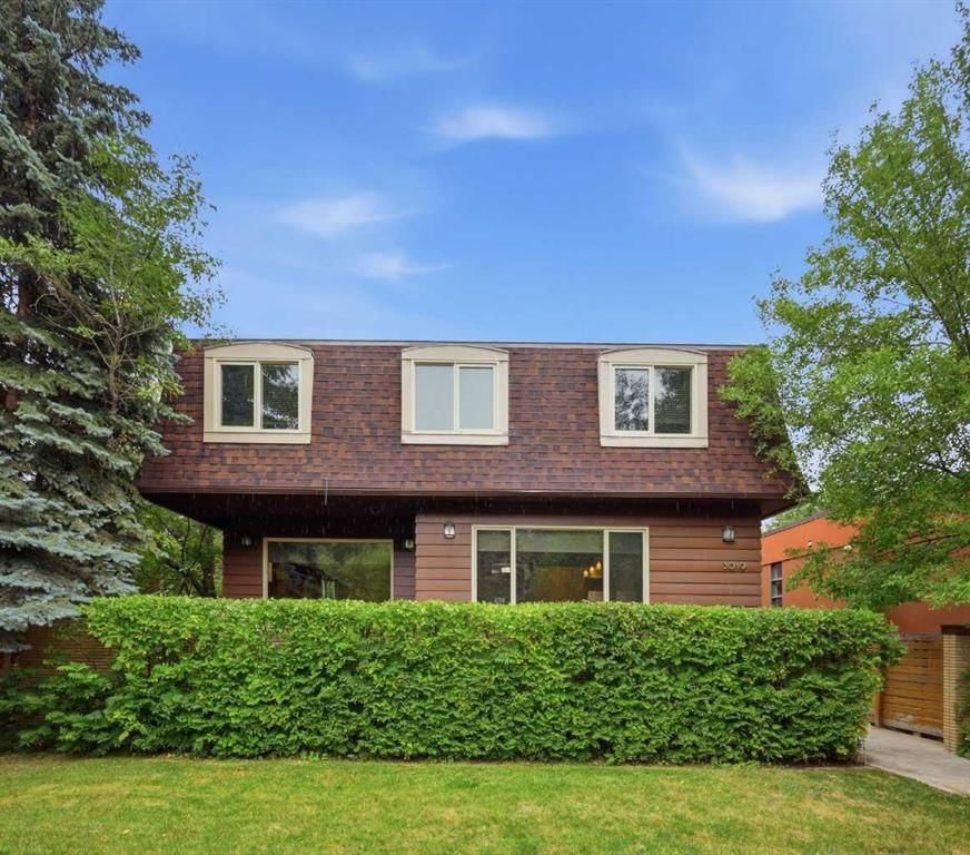 3019 Roxboro Glen Road SW, Calgary — main listing photo