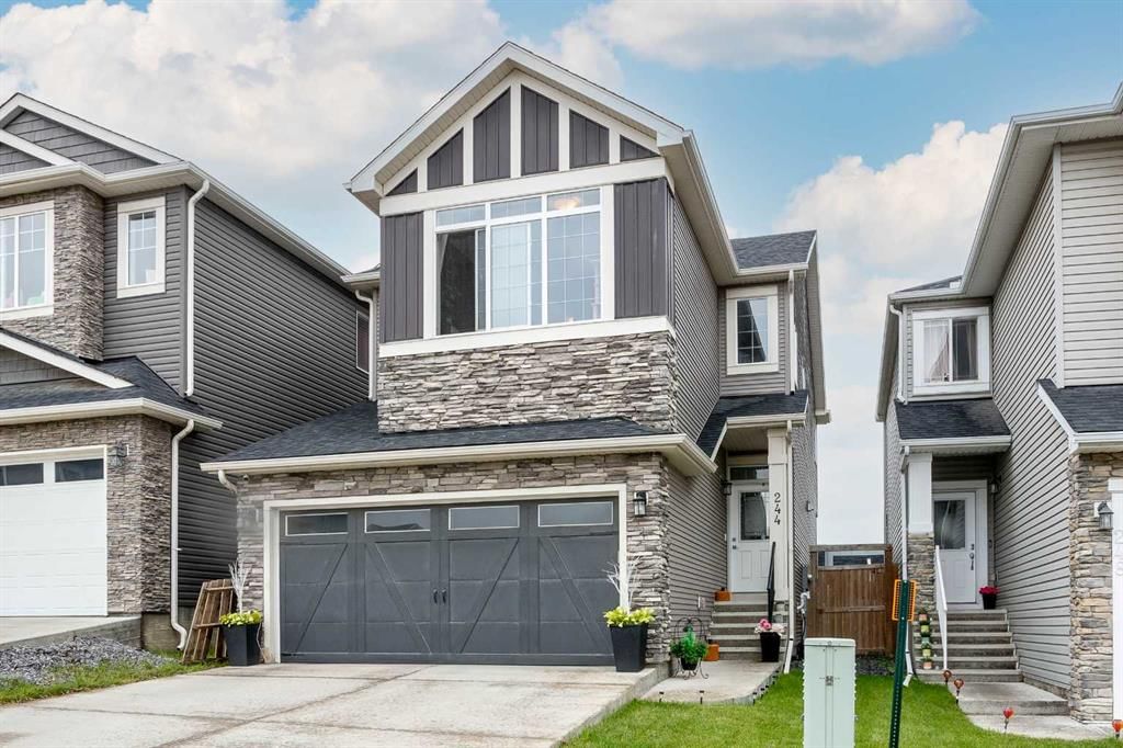 244 Nolanhurst Crescent NW, Calgary — photo 2 of 36