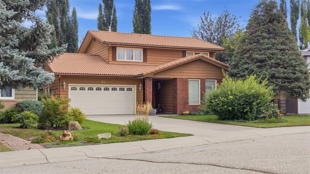 52 Parkvalley Place SE, Calgary — main listing photo