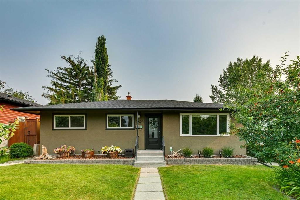 7623 Fleetwood Drive SE, Calgary — main listing photo
