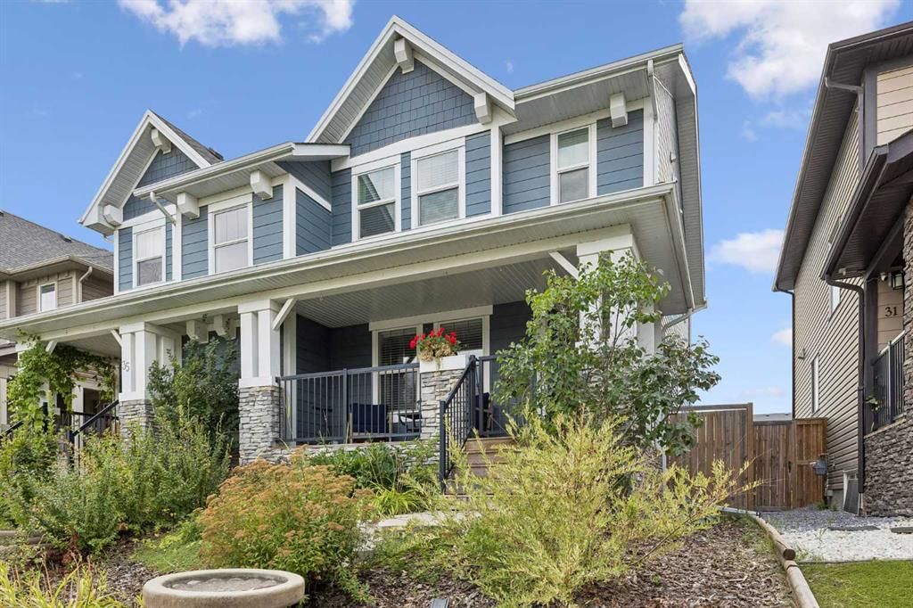33 Legacy Gate SE, Calgary — main listing photo