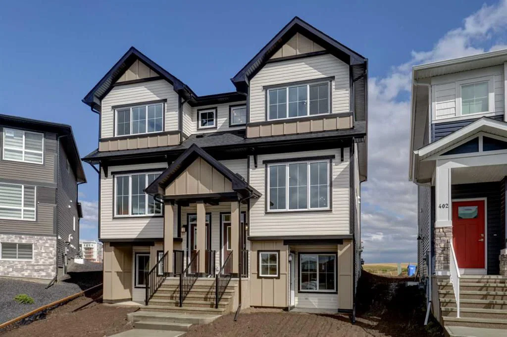 406 Carringvue Grove NW, Calgary — main listing photo