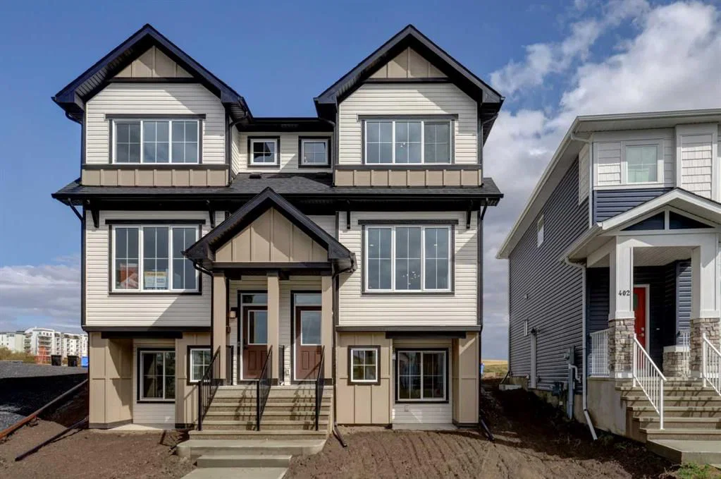 406 Carringvue Grove NW, Calgary — photo 2 of 36