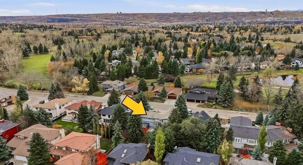 1216 Varsity Estates Drive NW, Calgary — photo 2 of 47