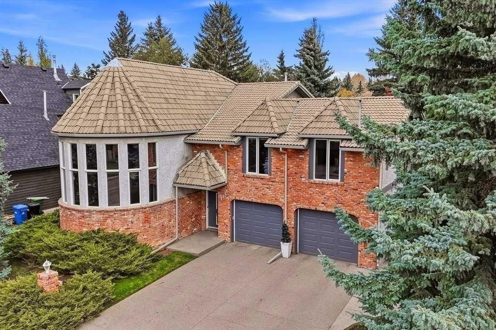 1216 Varsity Estates Drive NW, Calgary — photo 3 of 47