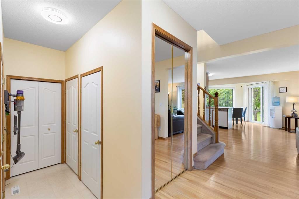 128 Tuscany Hills Close NW, Calgary — photo 5 of 50