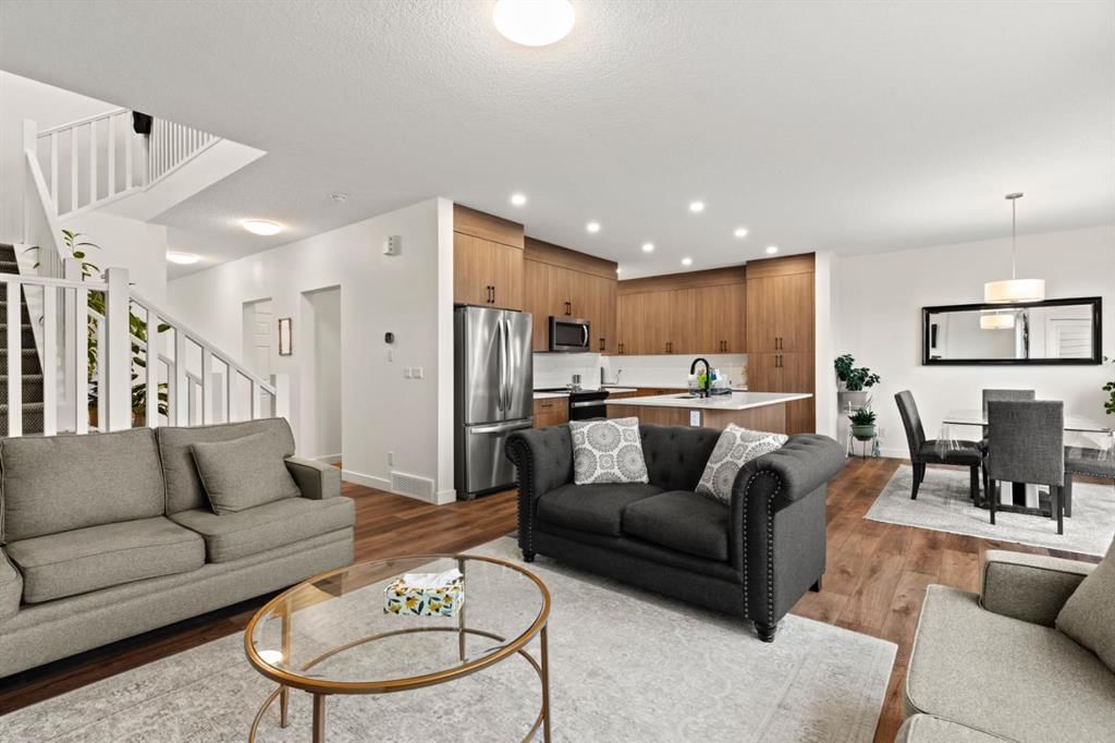 2030 Fowler Road SW, Airdrie — photo 5 of 41