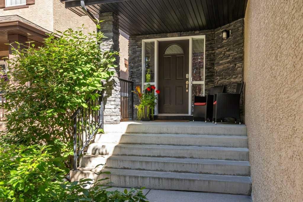 146 Wentworth Park SW, Calgary — photo 2 of 44