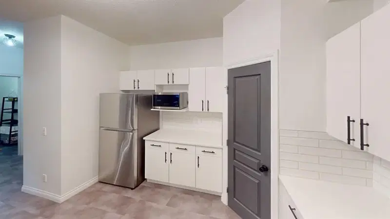 203, 138 18 Avenue SE, Calgary — photo 4 of 32