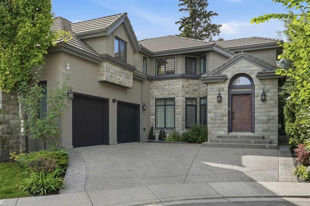 19 Windsor Crescent, Calgary — photo 2 of 43