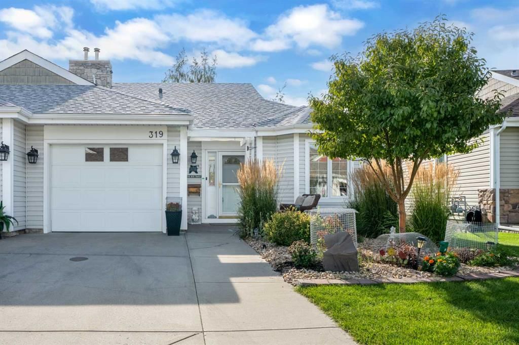 319 De Foras Close NW, High River — main listing photo