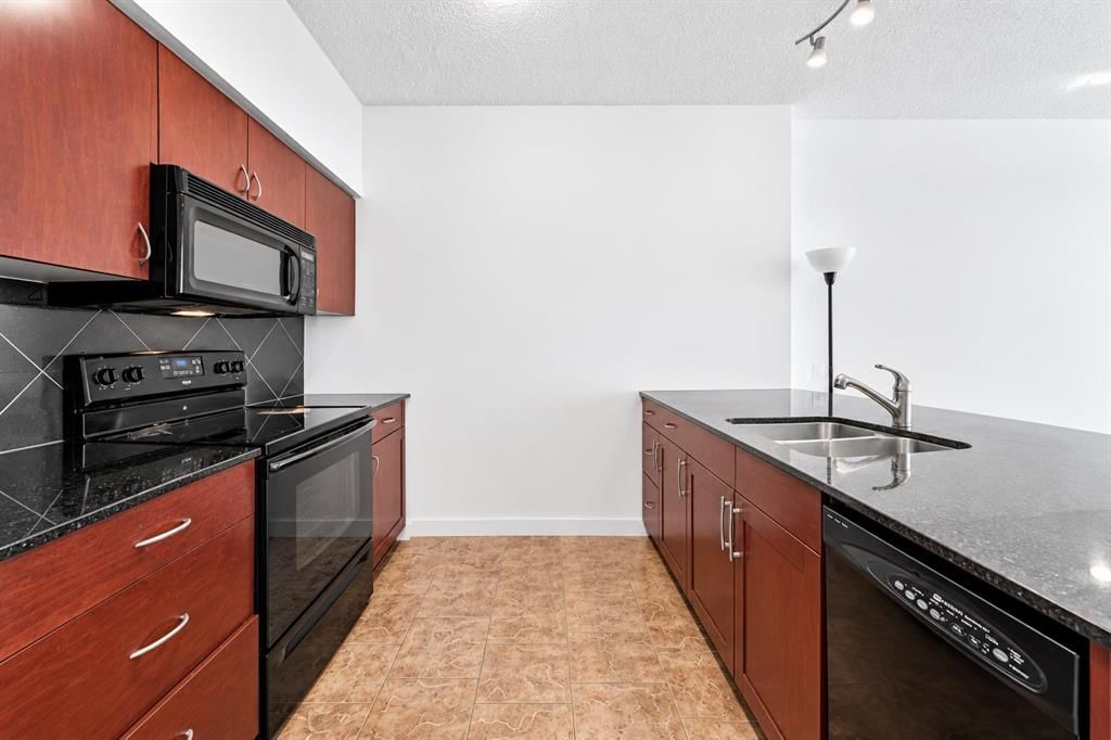 1314, 8880 Horton Road SW, Calgary — photo 3 of 26