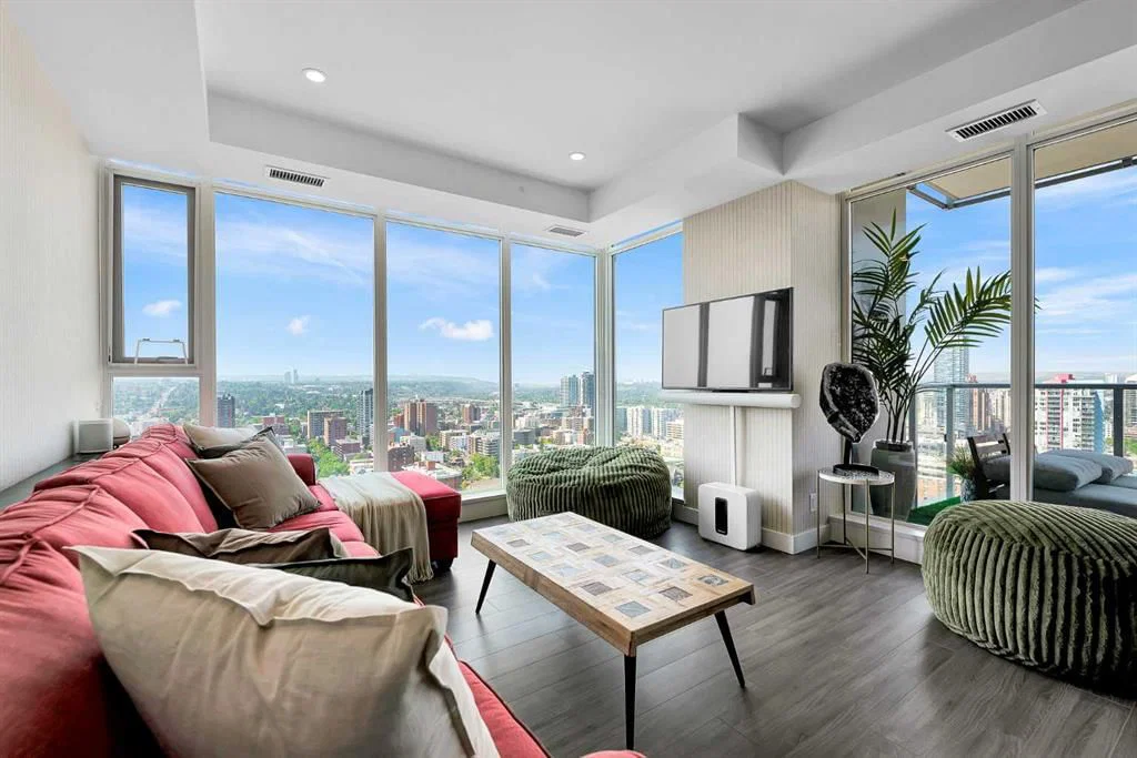 2402, 930 16 Avenue SW, Calgary — main listing photo