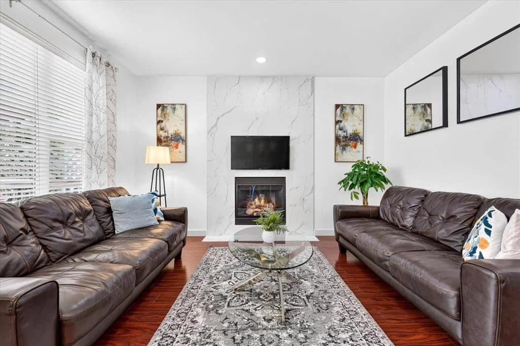 60 Everoak Close SW, Calgary — photo 3 of 49