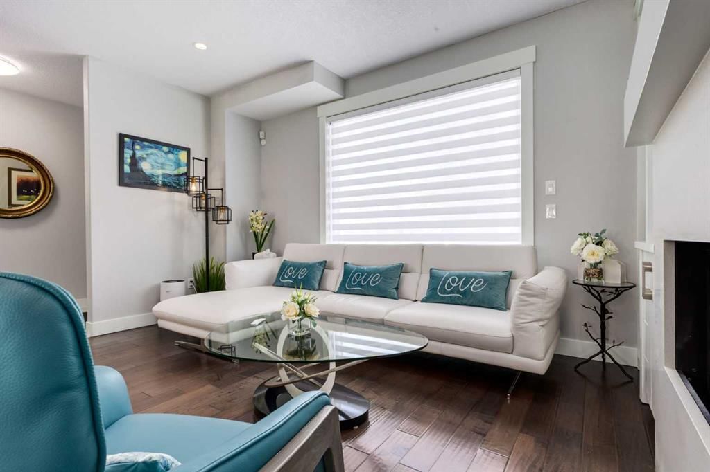 1604 46 Street NW, Calgary — photo 4 of 50