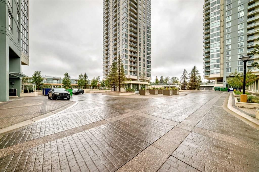 1207, 77 Spruce Place SW, Calgary — main listing photo