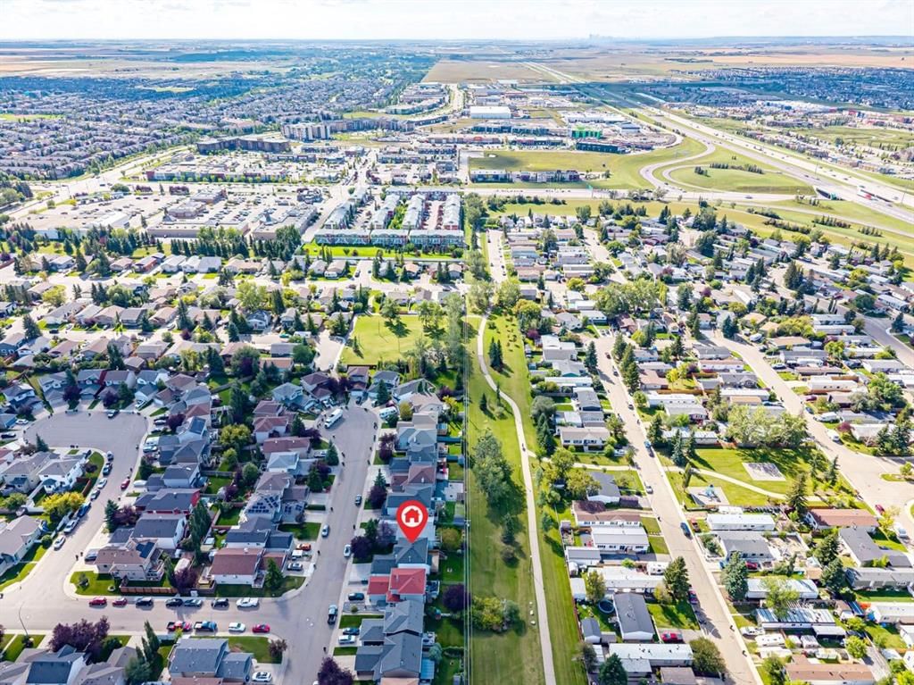 202 Springs Place SE, Airdrie — photo 4 of 45