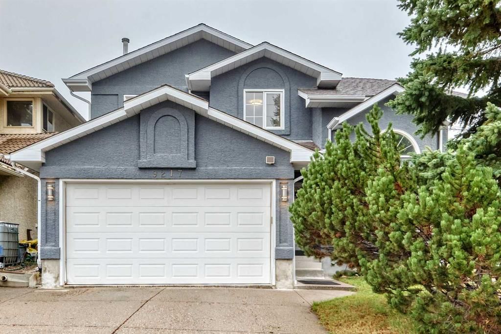 9217 Santana Crescent NW, Calgary — main listing photo