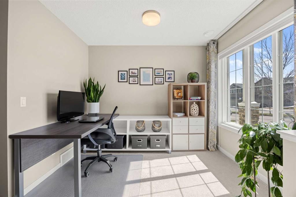 496 Nolan Hill Boulevard NW, Calgary — photo 3 of 34